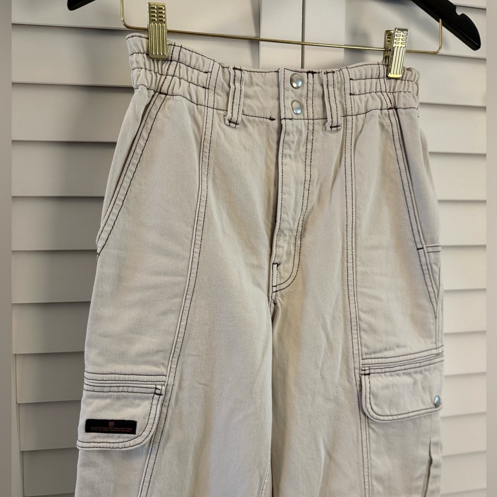 BDG Women’s Off White Relaxed Skate Jean Size 24 - Picture 5 of 10